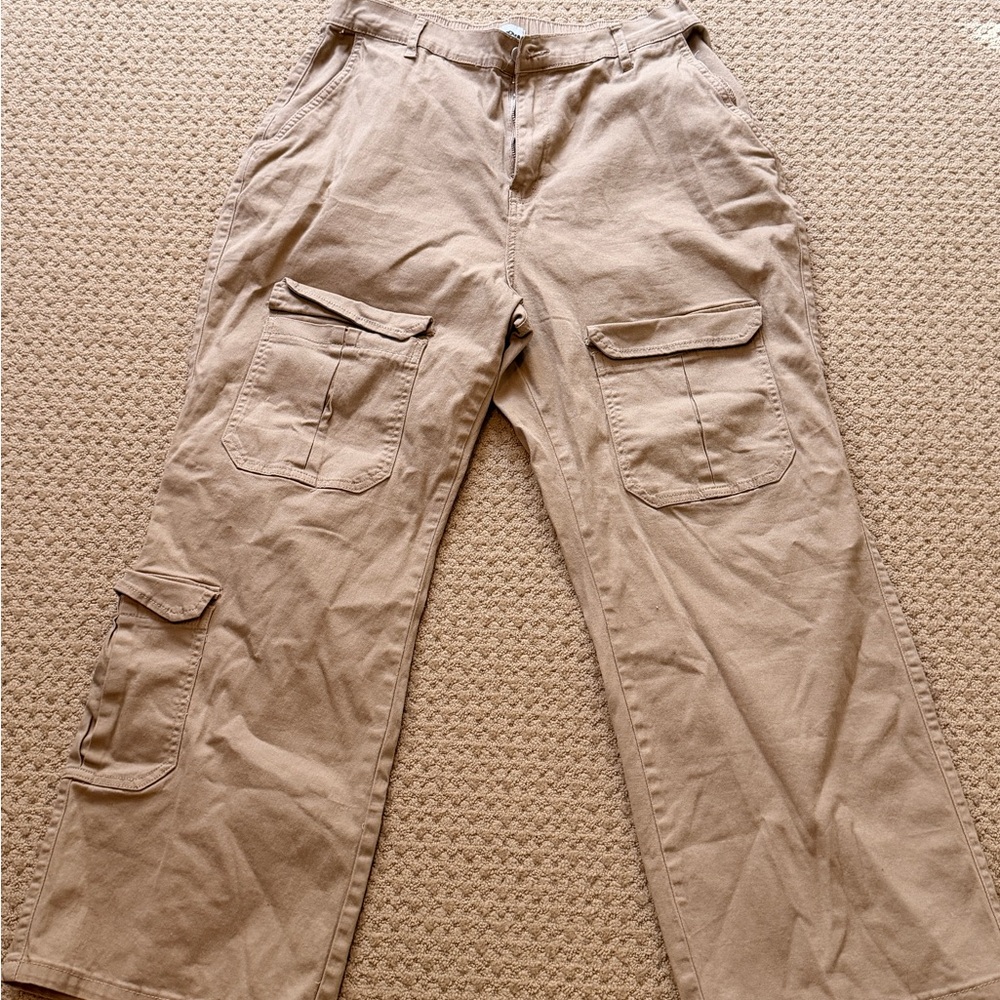 Fashion Nova Women’s Khaki Pants